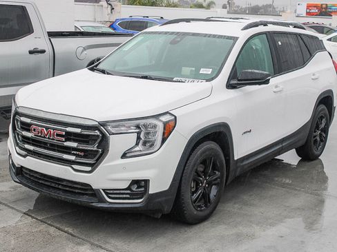 Used 2022 GMC Terrain AT4 w/ Tech Package image 3