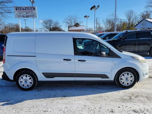 Used 2017 Ford Transit Connect XLT image 3