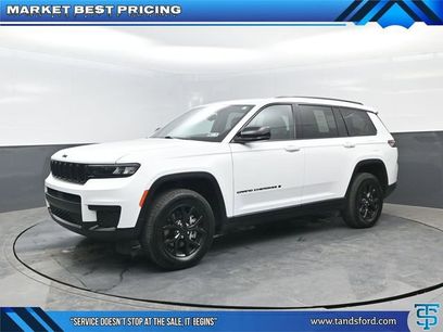 Used 2024 Jeep Grand Cherokee L Laredo