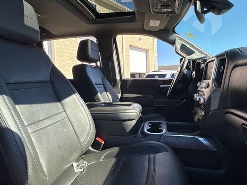 Used 2022 GMC Sierra 2500 Denali image 17