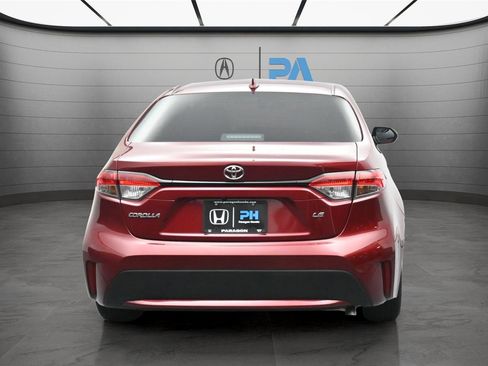 Used 2022 Toyota Corolla LE image 17