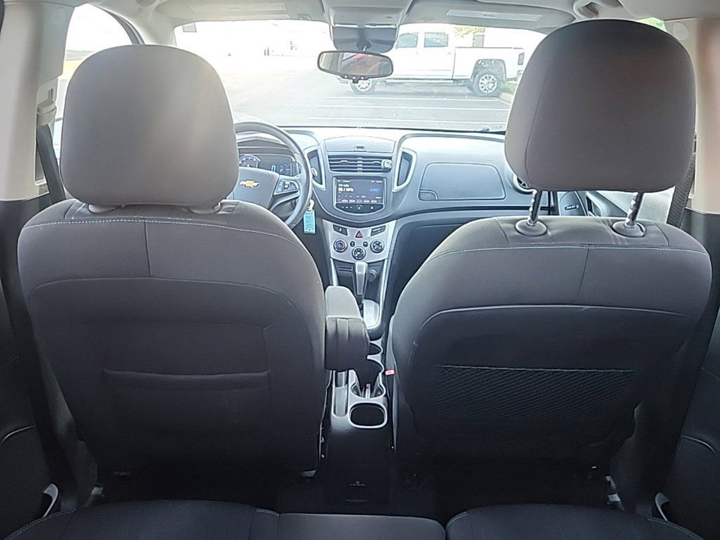 Used 2015 Chevrolet Trax LT AWD/4WD image 13