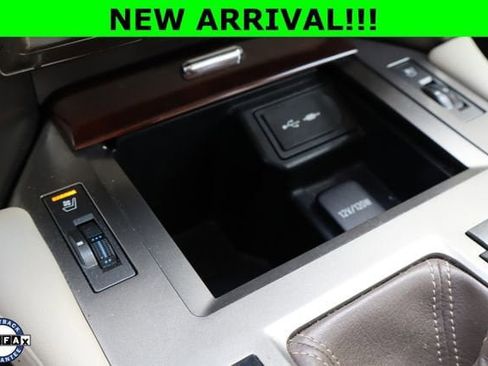 Used 2015 Lexus GX 460 w/ Premium Package AWD/4WD image 28