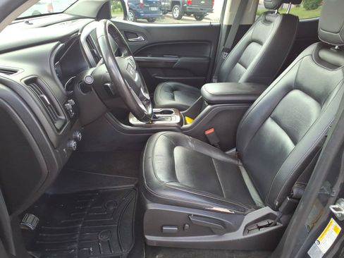 Used 2017 GMC Canyon SLT w/ Driver Alert Package AWD/4WD image 11