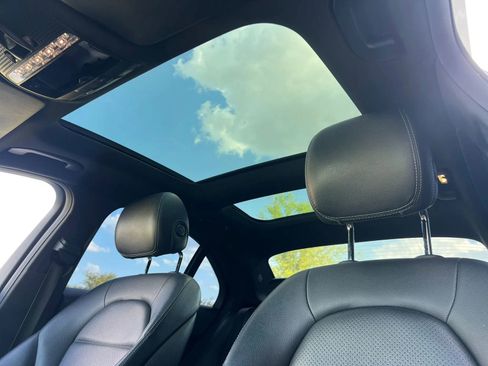 Used 2018 Mercedes-Benz C 300 Sedan w/ Premium Package image 15