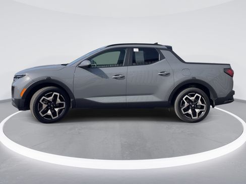 Used 2023 Hyundai Santa Cruz Limited w/ Cargo Package AWD/4WD image 4