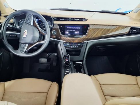 Used 2025 Cadillac XT6 Premium Luxury w/ Platinum Package AWD/4WD image 10