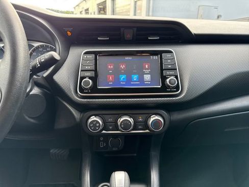 Used 2024 Nissan Kicks S FWD image 22