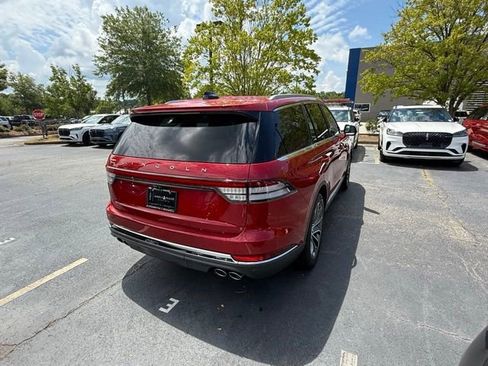 New 2025 Lincoln Aviator 2WD w/ Equipment Group 101A image 17