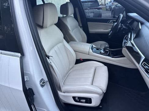 Used 2021 BMW X5 xDrive40i w/ Premium Package 3 AWD/4WD image 20