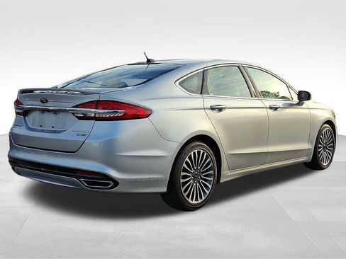 Used 2018 Ford Fusion Titanium image 7