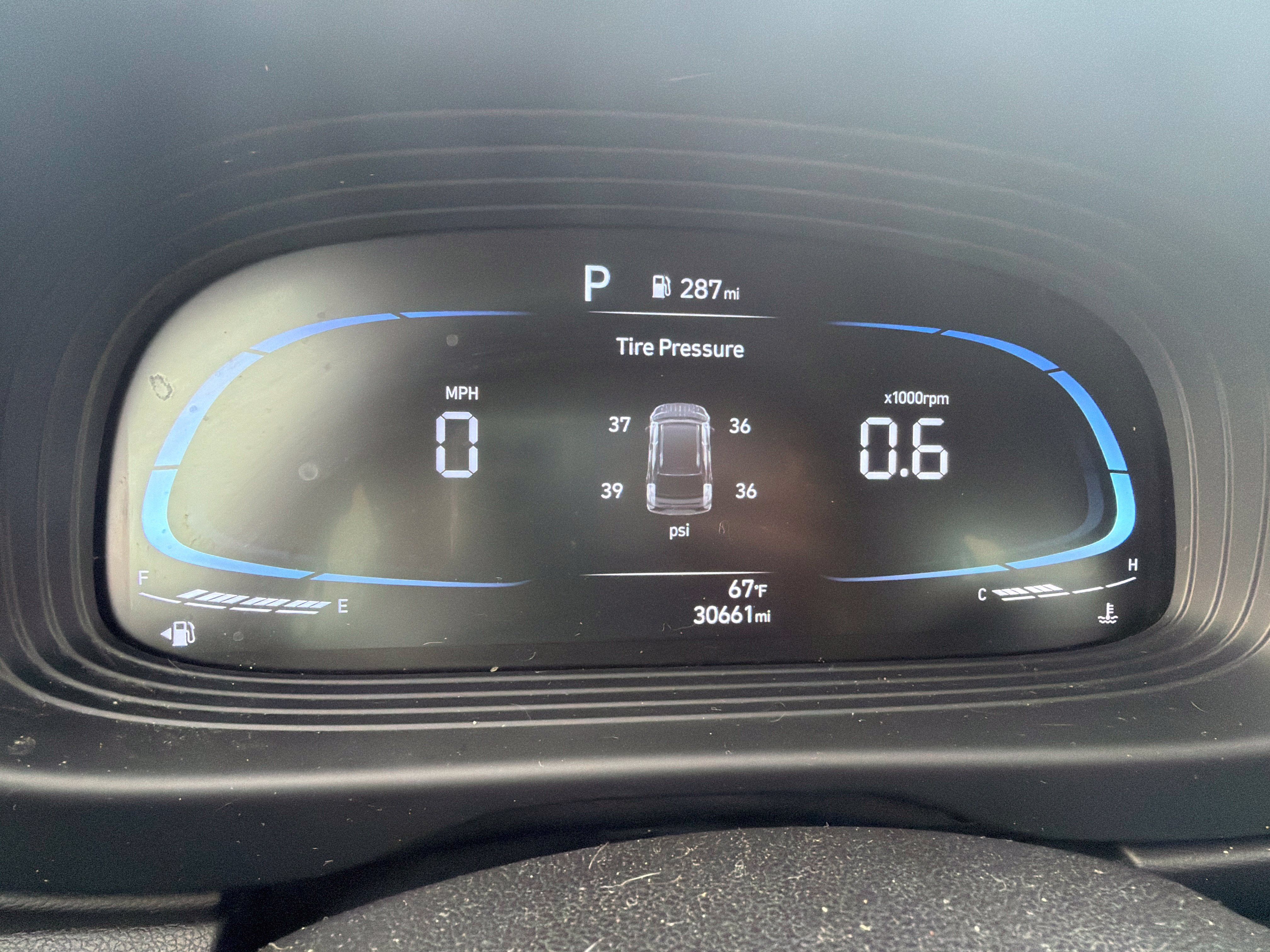 Certified 2023 Hyundai Venue Limited FWD image 13