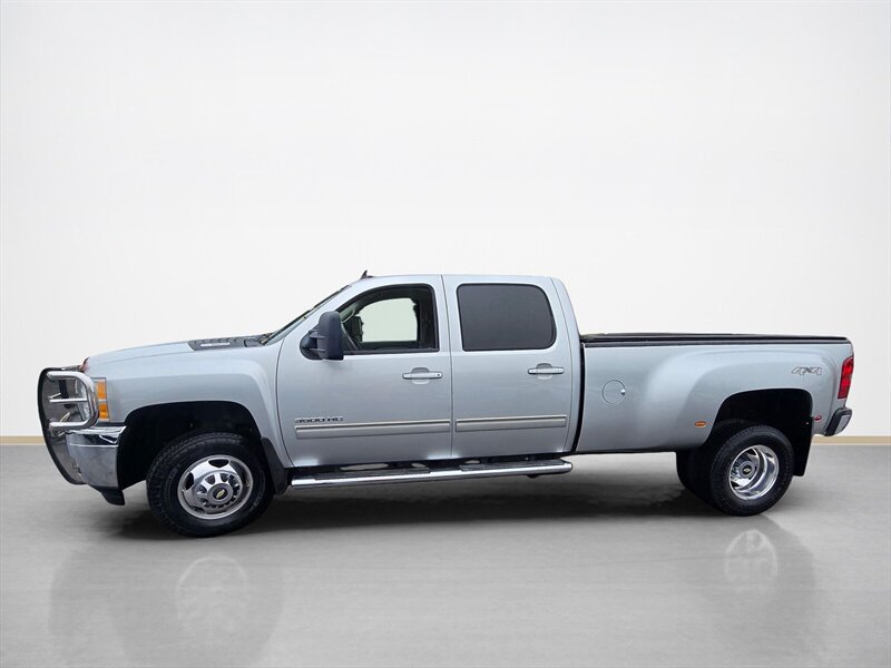 Used 2013 Chevrolet Silverado 3500 LTZ w/ LTZ Plus Package AWD/4WD image 9