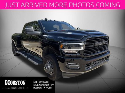 Used 2024 RAM 3500 Laramie w/ Night Edition AWD/4WD image 1