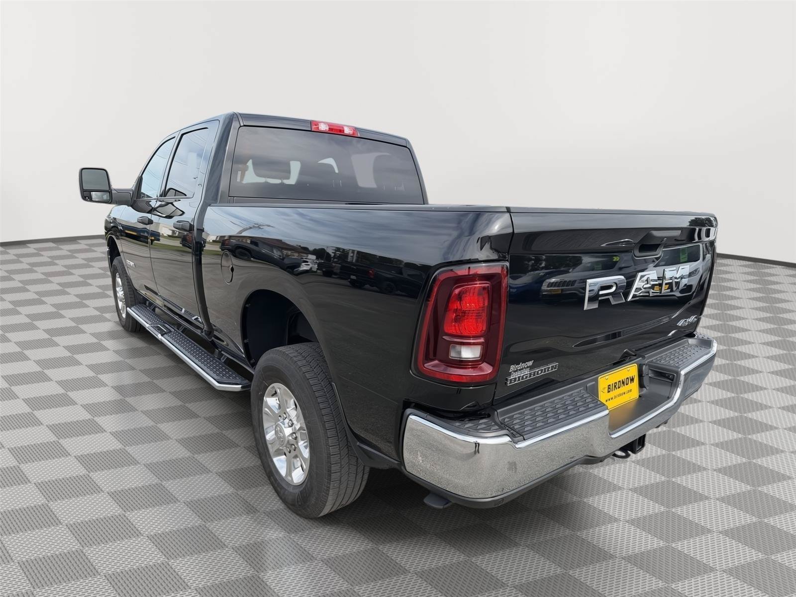 Used 2026 RAM 2500 Big Horn AWD/4WD image 3