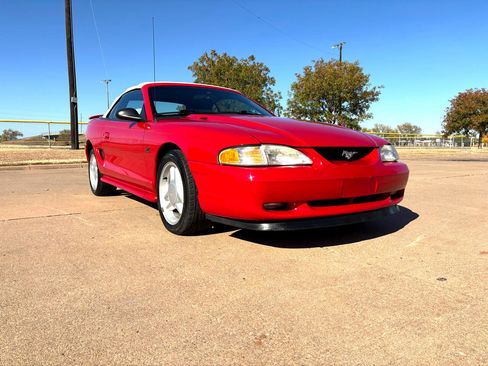 Used 1994 Ford Mustang GT image 44