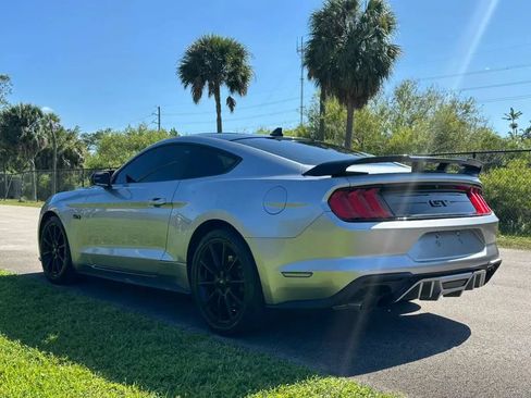 Used 2020 Ford Mustang GT w/ Black Accent Package RWD image 5