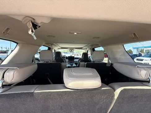 Used 2023 Lincoln Navigator Reserve AWD/4WD image 38