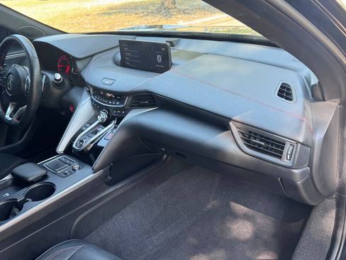 Used 2022 Acura TLX w/ A-SPEC Pkg FWD image 10