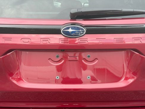 Used 2026 Subaru Forester Premium AWD/4WD image 11