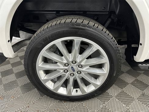 Used 2018 Ford F150 Limited w/ Trailer Tow Package image 19