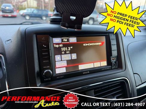 Used 2017 Dodge Grand Caravan SE image 21