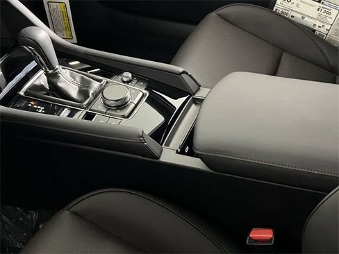 New 2026 MAZDA MAZDA3 Hatchback w/Premium Plus Pkg AWD/4WD image 16