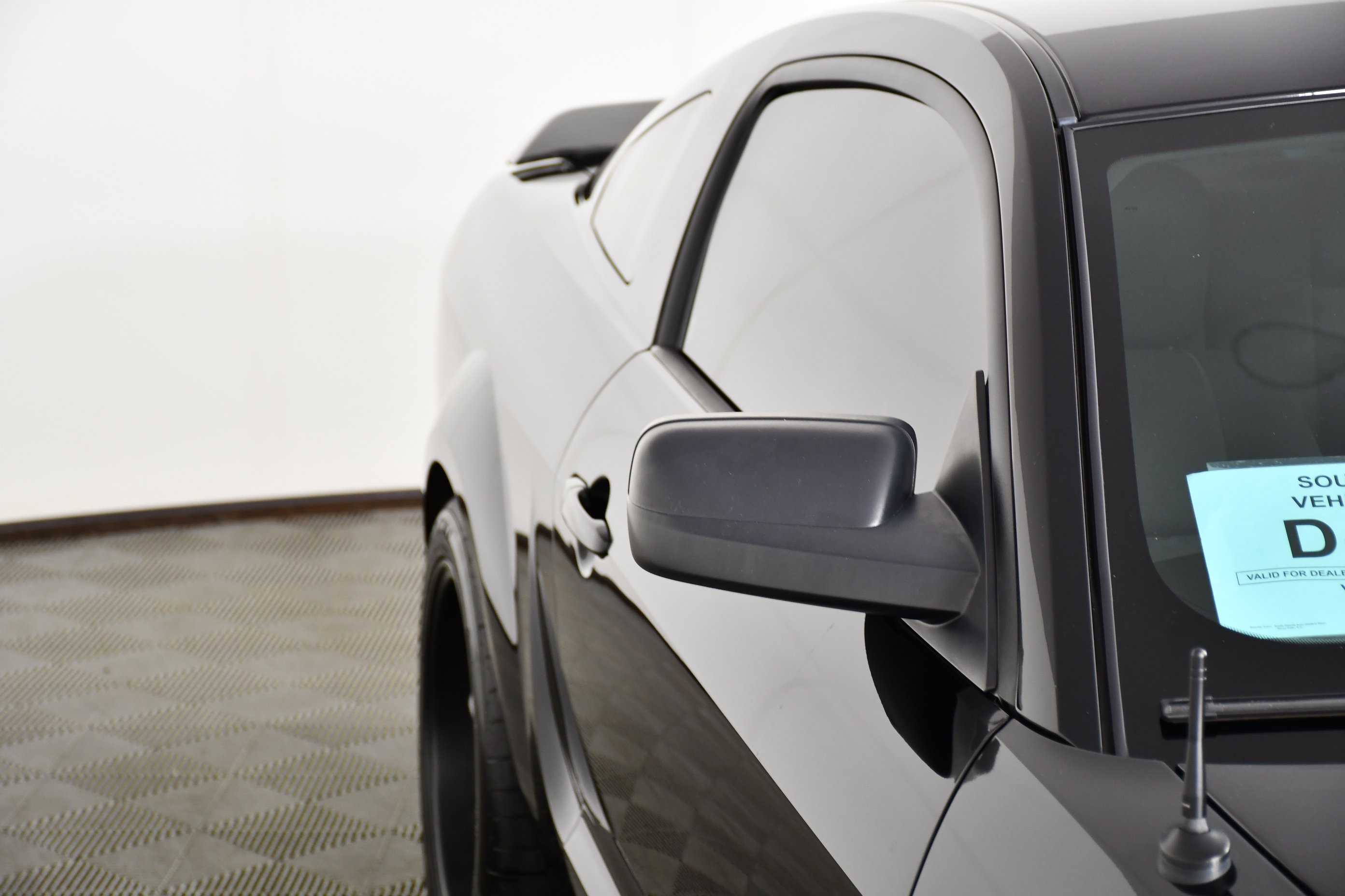 Used 2008 Ford Mustang GT RWD image 13