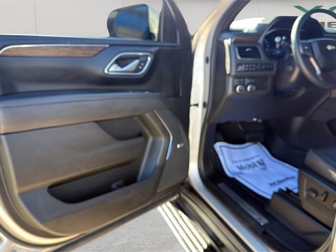 Used 2022 Chevrolet Tahoe High Country image 48