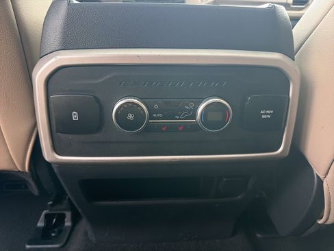 Used 2024 Ford Expedition Max Limited image 33