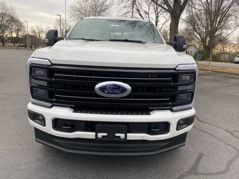 New 2026 Ford F250 Platinum AWD/4WD image 2