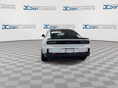 New 2026 Dodge Charger Scat Pack w/ Blacktop Package AWD/4WD image 7
