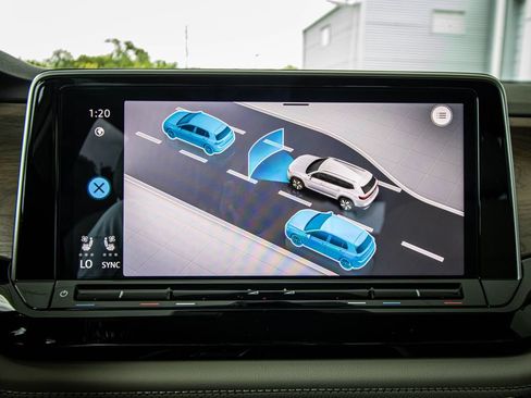 New 2026 Volkswagen Atlas SE FWD image 44