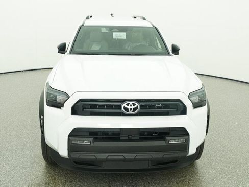 New 2026 Toyota 4Runner SR5 AWD/4WD image 2