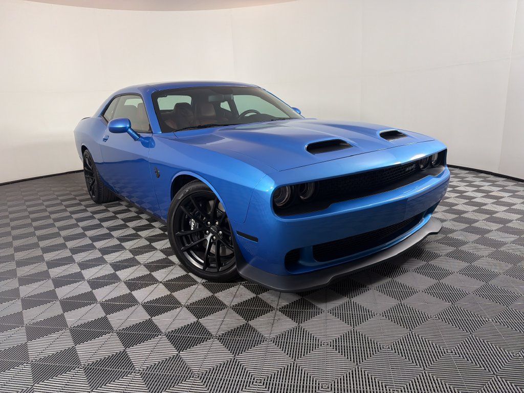 Used 2023 Dodge Challenger SRT Hellcat w/ Driver Convenience Group RWD 360° Tour