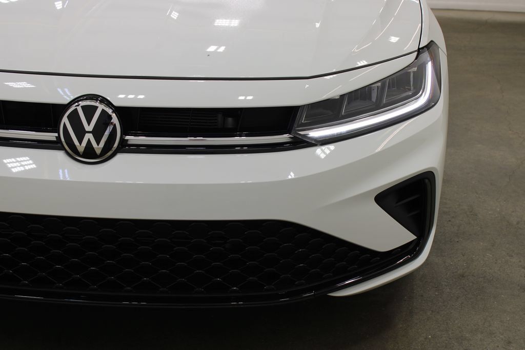 Certified 2026 Volkswagen Jetta Sport FWD image 8