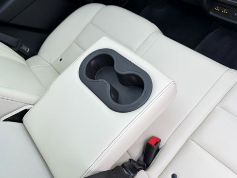 Used 2019 Cadillac XT4 Sport w/ Cold Weather Package image 41