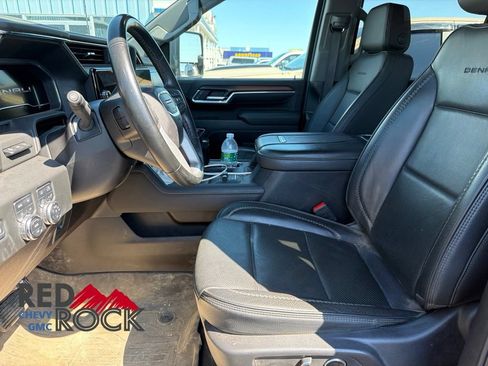 Used 2025 GMC Sierra 3500 Denali w/ Denali Reserve Package AWD/4WD image 7