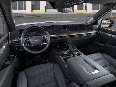 New 2026 Cadillac Escalade ESV Platinum Sport w/ LPO, ONYX Package image 15