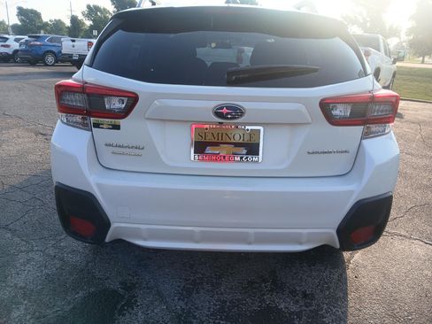 Used 2023 Subaru Crosstrek 2.0i AWD/4WD image 5