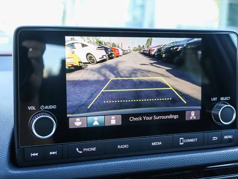 Used 2025 Honda Civic Sport image 26