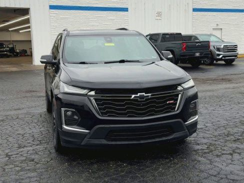 Certified 2022 Chevrolet Traverse RS image 3