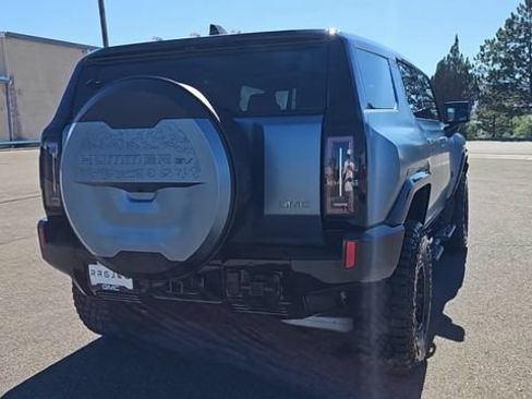 New 2024 GMC Hummer EV 3X w/ Omega Edition AWD/4WD image 8