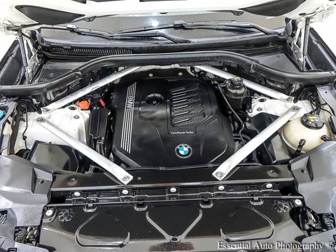 Used 2019 BMW X5 xDrive40i w/ M Sport Package AWD/4WD image 41