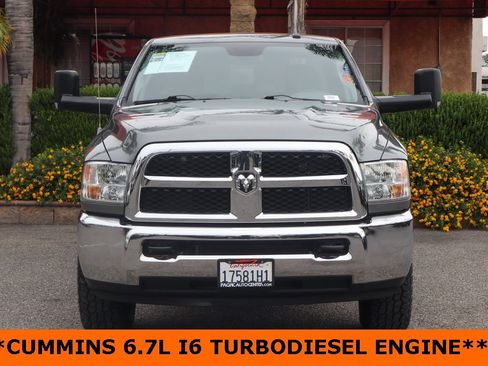 Used 2013 RAM 2500 Tradesman w/ Chrome Appearance Group image 3
