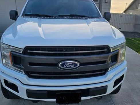Used 2018 Ford F150 XLT w/ Equipment Group 302A Luxury AWD/4WD image 2