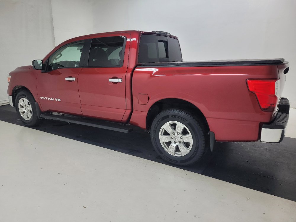 Used 2018 Nissan Titan SV RWD image 3