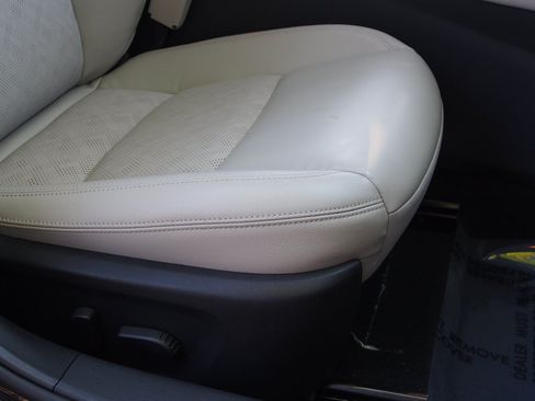 Used 2023 Nissan Altima 2.5 SL AWD/4WD image 12