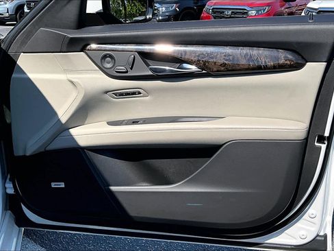 Used 2018 Cadillac CT6 Premium Luxury w/ Super Cruise Package AWD/4WD image 23