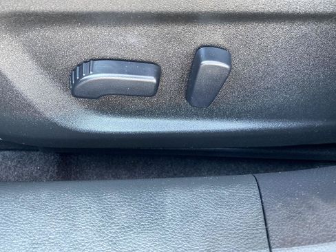 Certified 2025 Nissan Altima 2.5 SV FWD image 19